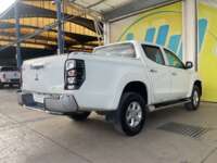 Mitsubishi L200 2022 4p GLX Doble L4/2.5/T Diesel Man 4x4 2022 Mitsubishi L200 Venta Exteriores 5