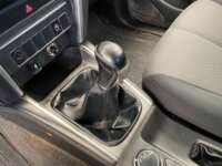 Mitsubishi L200 2022 4p GLX Doble L4/2.5/T Diesel Man 4x4 2022 Mitsubishi L200 Venta Interiores 11