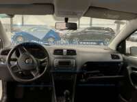 Volkswagen Vento 2022 4p Startline L4/1.6 Man IMG_1813