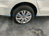 Volkswagen Vento 2022 4p Startline L4/1.6 Man IMG_1784