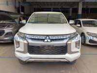 Mitsubishi L200 2022 4p GLX Doble Cabina L4/2.4/T Diesel Man 4X4 IMG_4308