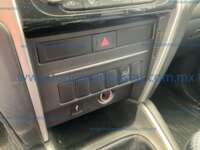 Mitsubishi L200 2022 4p GLX Doble Cabina L4/2.4/T Diesel Man 4X4 IMG_4325