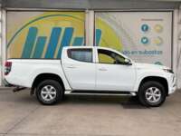 Mitsubishi L200 2022 4p GLX Doble Cabina L4/2.4/T Diesel Man 4X4 2022 Mitsubishi L200 Venta Exteriores 4