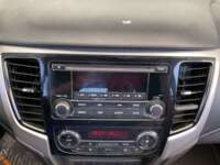 Mitsubishi L200 2022 4p GLX Doble Cabina L4/2.4/T Diesel Man 4X4 2022 Mitsubishi L200 Venta Interiores 8