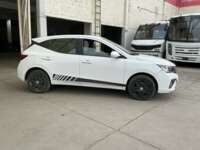 Chevrolet Aveo 2024 5p Ls L4/1.5 Man. IMG_7205