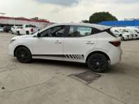 Chevrolet Aveo 2024 5p Ls L4/1.5 Man. IMG_7209