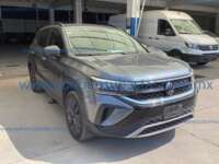 Volkswagen Taos 2024 5p Trendline L4/1.4/T Tiptronic IMG_4355