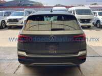 Volkswagen Taos 2024 5p Trendline L4/1.4/T Tiptronic IMG_4358