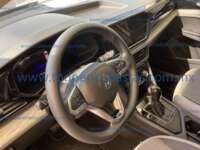 Volkswagen Taos 2024 5p Trendline L4/1.4/T Tiptronic IMG_4363