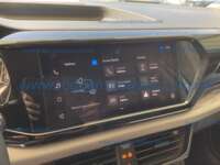 Volkswagen Taos 2024 5p Trendline L4/1.4/T Tiptronic IMG_4368