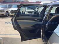 Volkswagen Taos 2024 5p Trendline L4/1.4/T Tiptronic IMG_4376