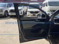 Volkswagen Taos 2024 5p Trendline L4/1.4/T Tiptronic IMG_4361