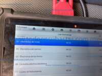 Volkswagen Taos 2024 5p Trendline L4/1.4/T Tiptronic IMG_4400