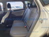 Volkswagen Taos 2025 5p Comfortline L4/1.4/T Tiptronic IMG_7551