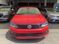 Volkswagen Jetta 2017 4p L4/2.0 Man IMG_4402