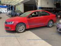 Volkswagen Jetta 2017 4p L4/2.0 Man IMG_4409