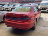 Volkswagen Jetta 2017 4p L4/2.0 Man IMG_4405