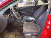 Volkswagen Jetta 2017 4p L4/2.0 Man IMG_4411