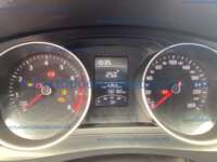 Volkswagen Jetta 2017 4p L4/2.0 Man IMG_4413