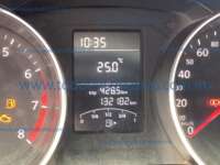 Volkswagen Jetta 2017 4p L4/2.0 Man IMG_4414