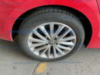 Volkswagen Jetta 2017 4p L4/2.0 Man IMG_7310