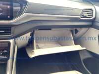 Volkswagen Taigun 2023 5p Highline L3/1.0/T Tiptronic IMG_7727