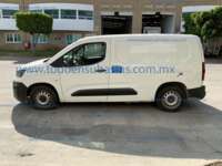 Peugeot Partner 2021 5p L4/1.6/T Diesel Man 2021 Peugeot Partner Ingreso Exteriores 8