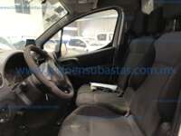 Peugeot Partner 2019 5p L4/1.6/T Diesel Man 2019 Peugeot Partner Ingreso Interiores 12