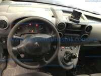 Peugeot Partner 2019 5p L4/1.6/T Diesel Man 2019 Peugeot Partner Ingreso Interiores 2