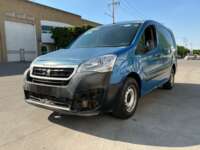 Peugeot Partner 2019 5p L4/1.6/T Diesel Man 2019 Peugeot Partner Venta Exteriores 1