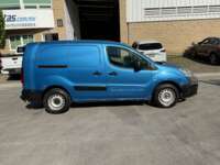 Peugeot Partner 2019 5p L4/1.6/T Diesel Man 2019 Peugeot Partner Venta Exteriores 4