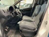 Peugeot Partner 2019 5p L4/1.6/T Diesel Man 2019 Peugeot Partner Venta Interiores 11