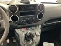 Peugeot Partner 2019 5p L4/1.6/T Diesel Man 2019 Peugeot Partner Venta Interiores 4