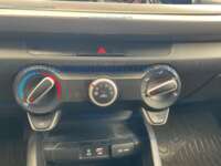 Kia Rio 2019 4p Sedán LX L4/1.6 Aut IMG_7436