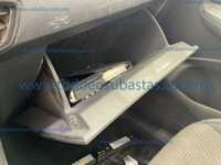 Volkswagen Caddy 2022 4p Cargo L4/1.6 A/A Man IMG_4471