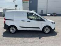 Peugeot Partner 2022 5p L4/1.6/T Diesel/Man Maxi 2022 Peugeot Partner Venta Exteriores 4
