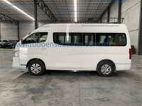 Nissan Urvan Pasajeros 2023 4p L4/2.5 Man 12/Pas Paq. Seg. 2023 Nissan Urvan Pasajeros Ingreso Exteriores 8