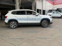 Volkswagen Taos 2023 5p Comfortline L4/1.4/T Tiptronic IMG_7473