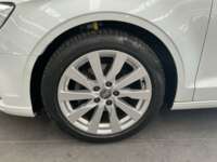 Audi A3 2020 4p Sedán 35 Select L4/2.0/T S-Tronic 2020 Audi A3 Venta Llantas 10