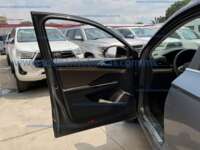 Volkswagen Taos 2023 5p Highline L4/1.4/T Tiptronic IMG_7529