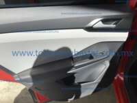 Volkswagen Taos 2023 5p Highline L4/1.4/T Tiptronic 2023 Volkswagen Taos Ingreso Interiores 15