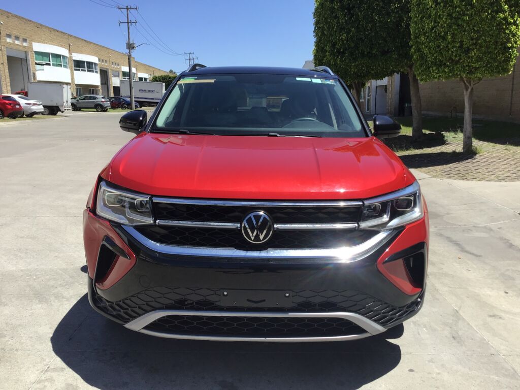 Volkswagen Taos 2023 5p Highline L4/1.4/T Tiptronic 2023 Volkswagen Taos Venta Exteriores 2