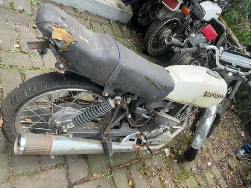 Honda CGL 125 2018  2018 Honda CGL 125 Venta Exteriores 2