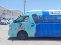Toyota HIACE 2015  2015 Toyota HIACE Venta Exteriores 3