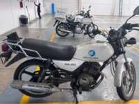 Yamaha YB 125 2017  2017 Yamaha YB 125 Venta Motor 3