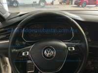 Volkswagen Jetta 2019 4p R-Line L4/1.4/T Tiptronic IMG_6116