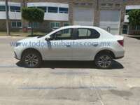 Renault Logan 2023 4p Intens L4/1.6 Aut 2023 Renault Logan Ingreso Exteriores 8