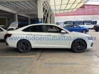 Volkswagen Jetta 2024 4p Comfortline L4/1.4/T Tiptronic IMG_4756