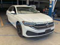 Volkswagen Jetta 2024 4p Comfortline L4/1.4/T Tiptronic IMG_4755