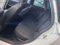 Volkswagen Jetta 2024 4p Comfortline L4/1.4/T Tiptronic IMG_4777